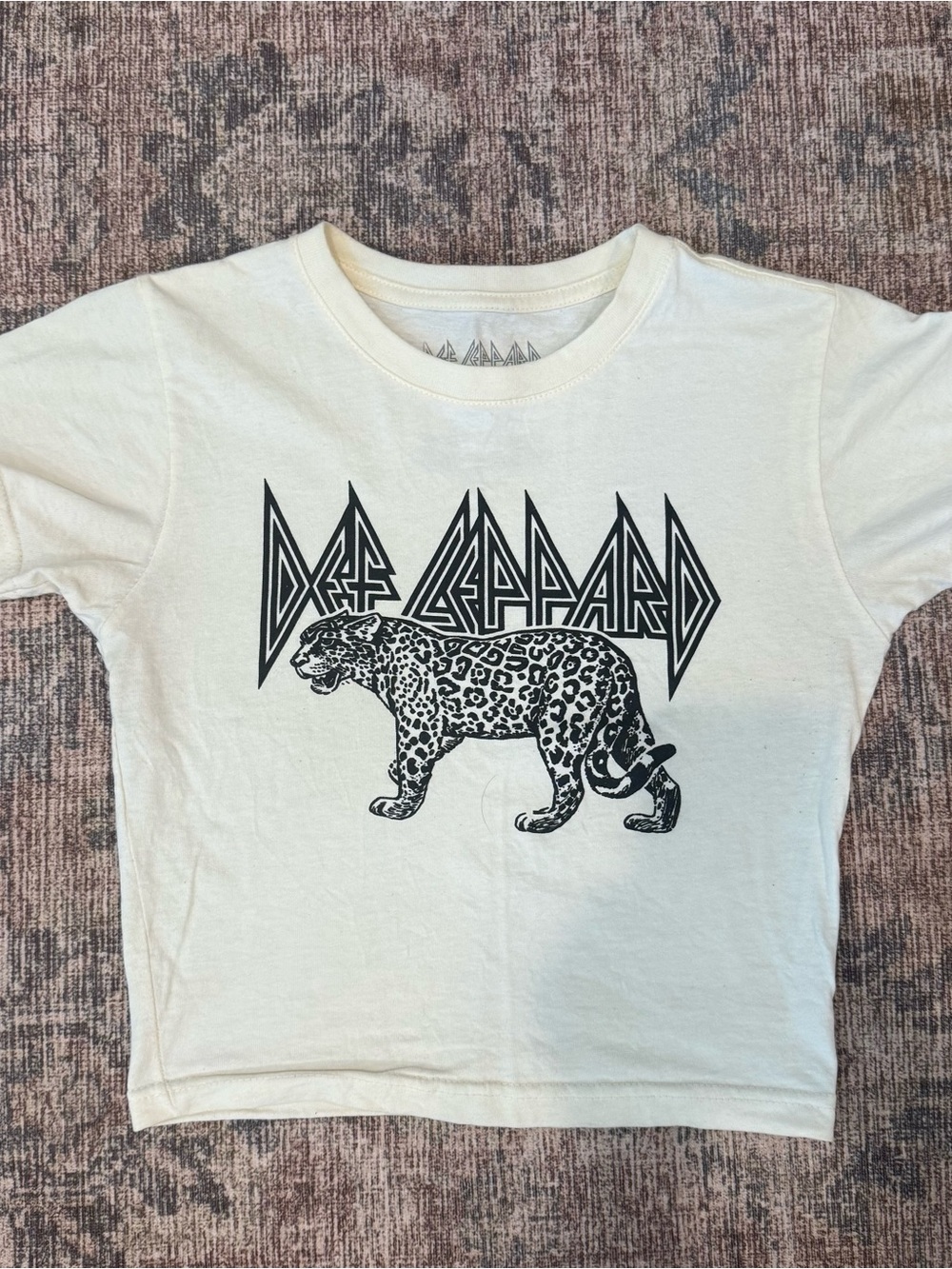 Def Leppard Cropped Tee